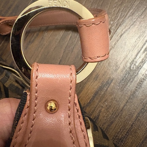 Fendi purse - Picture 6 of 11